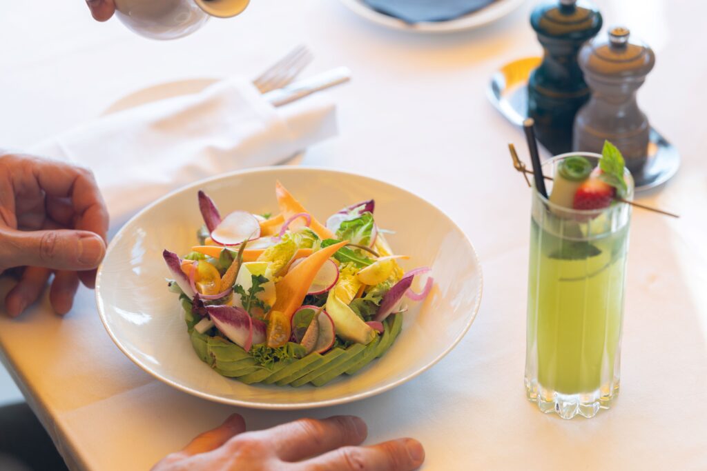 Vegetable detox menu offered during nutritional programs