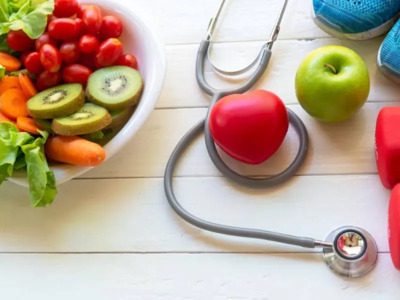 Healthy diet and physical exercise, the basic tenets of good health 