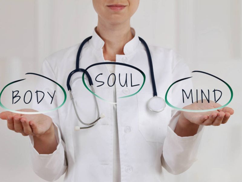 Cures de nutrition et détox associant programmes nutritionnels et thérapies holistiques 
